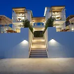Hyades B A Premier Luxury Getaway Near Villa