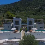 Hyades B A Premier Luxury Getaway Near