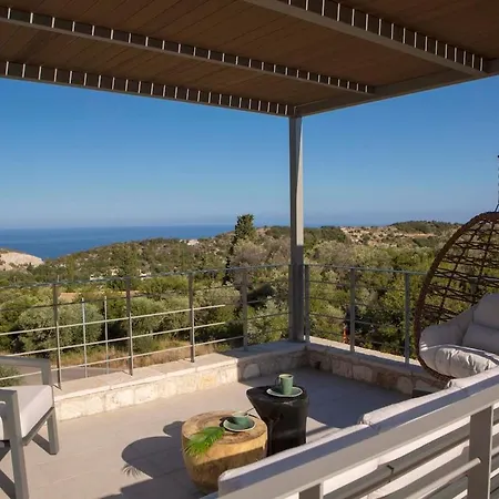 Villa Hyades B A Premier Luxury Getaway Near