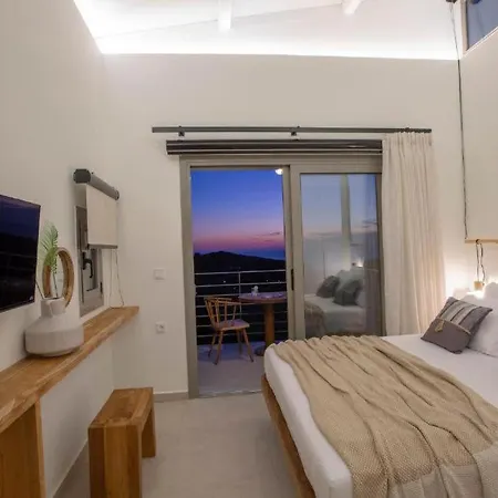 Villa Hyades B A Premier Luxury Getaway Near